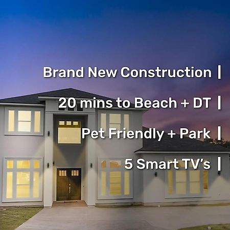 Newly Built Stylish Retreat With Designer Kitchen - Near Park & Beach كوربوس كريستي المظهر الخارجي الصورة
